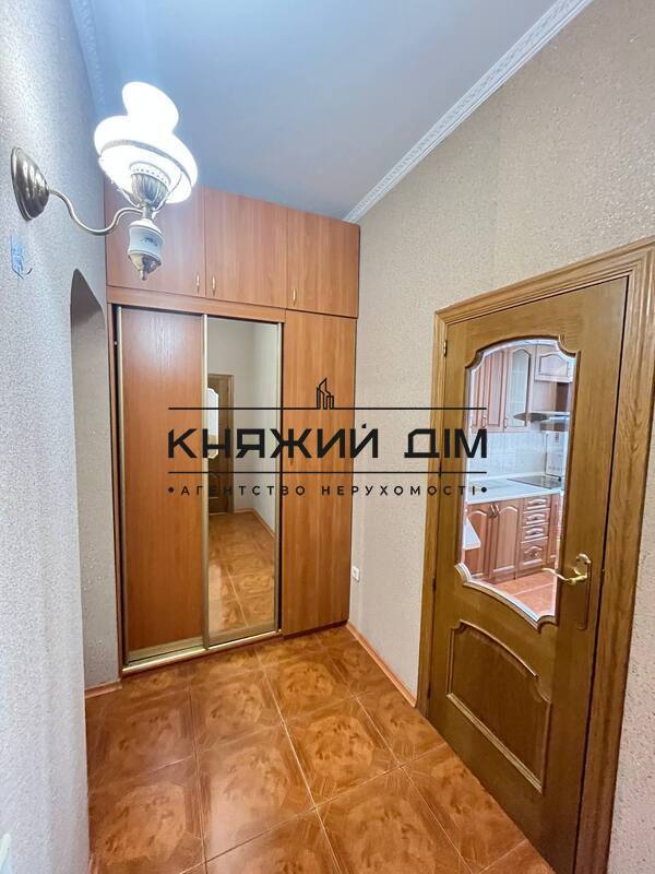 ���� ������� �8