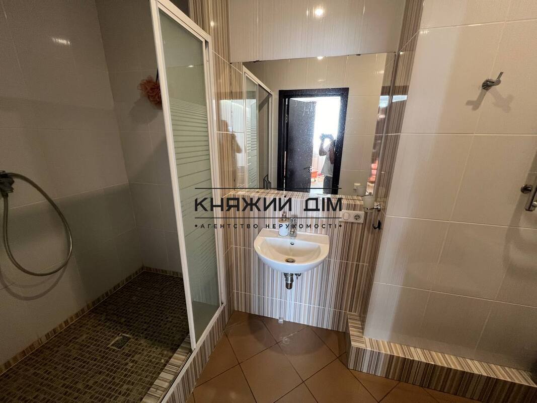 ���� ������� �16