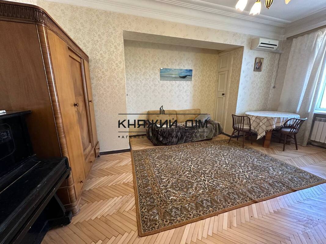 ���� ������� �8