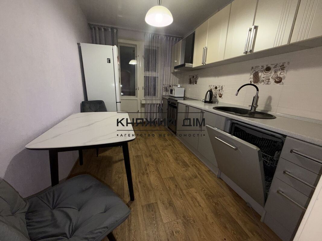 ���� ������� �0