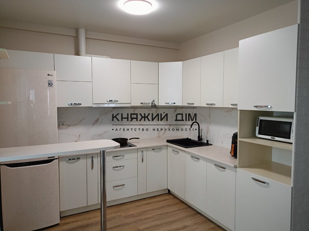 ���� ������� �8