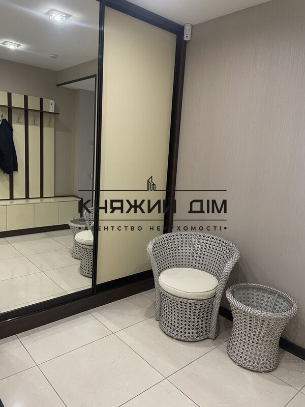 ���� ������� �24