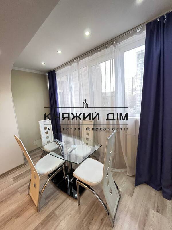 ���� ������� �7