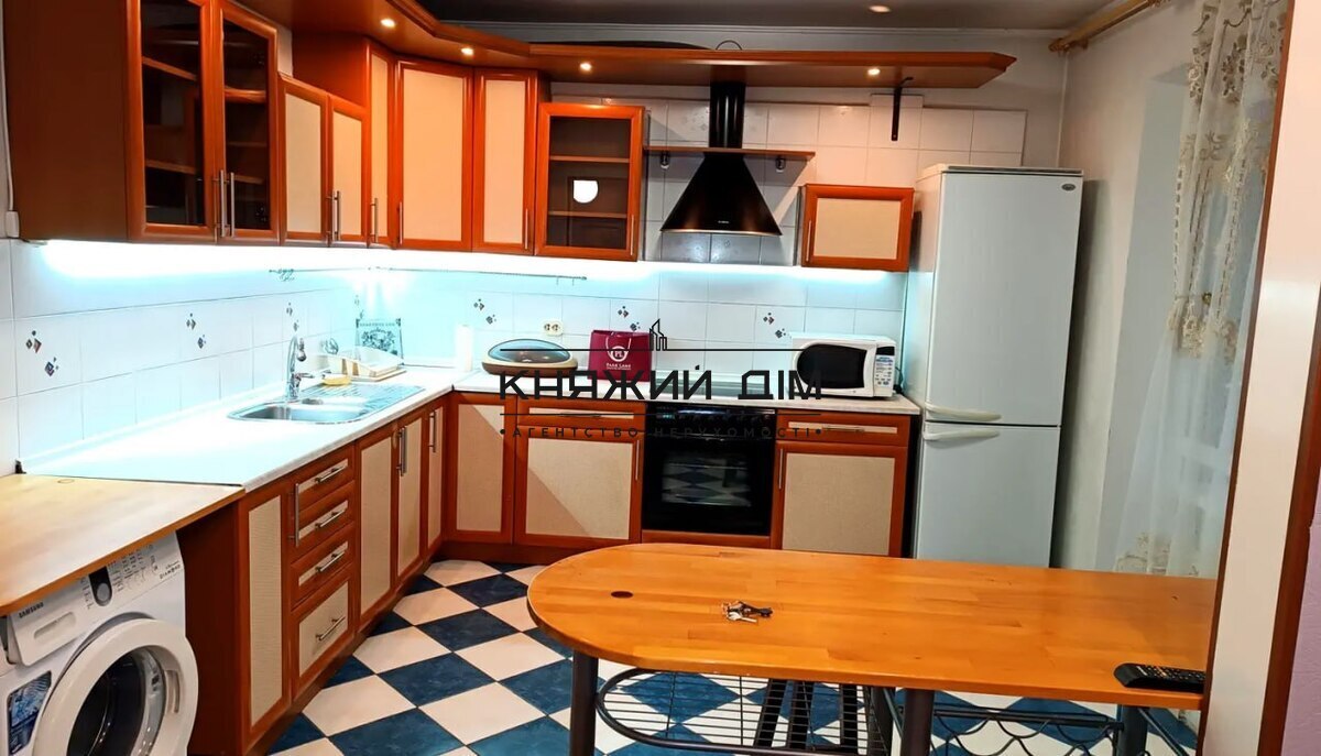 ���� ������� �1