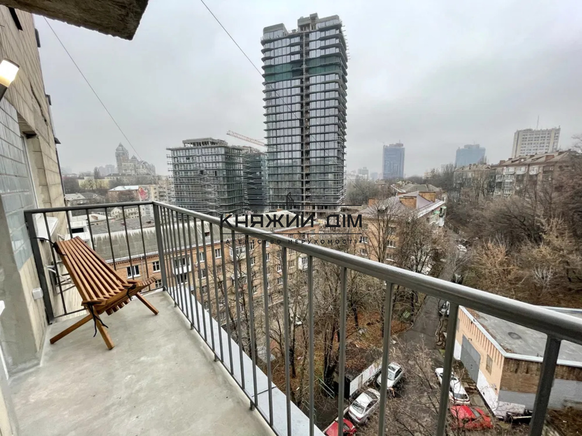 ���� ������� �8