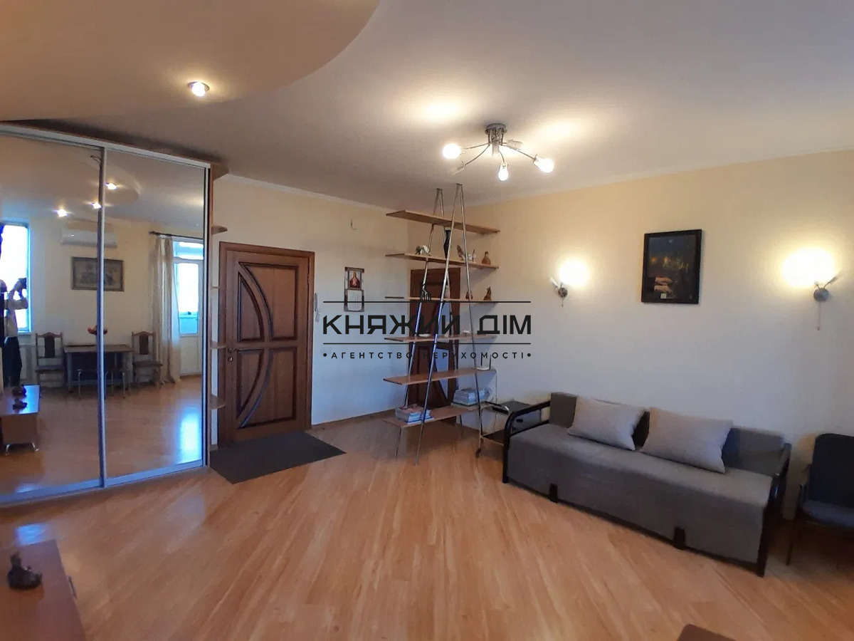 ���� ������� �0