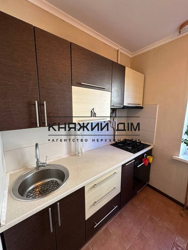 ���� ������� �16