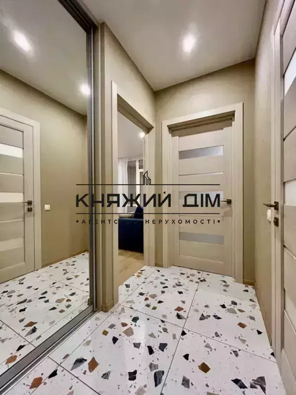 ���� ������� �7