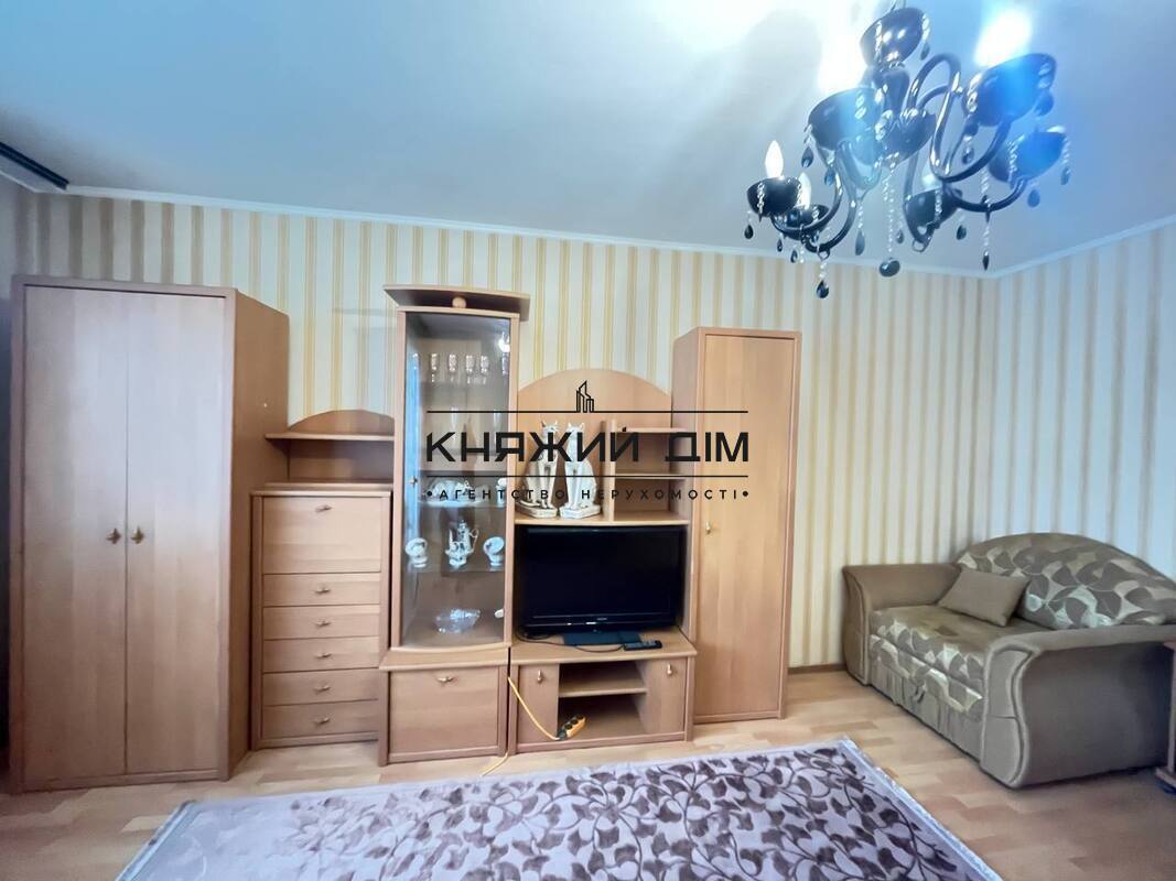 ���� ������� �8