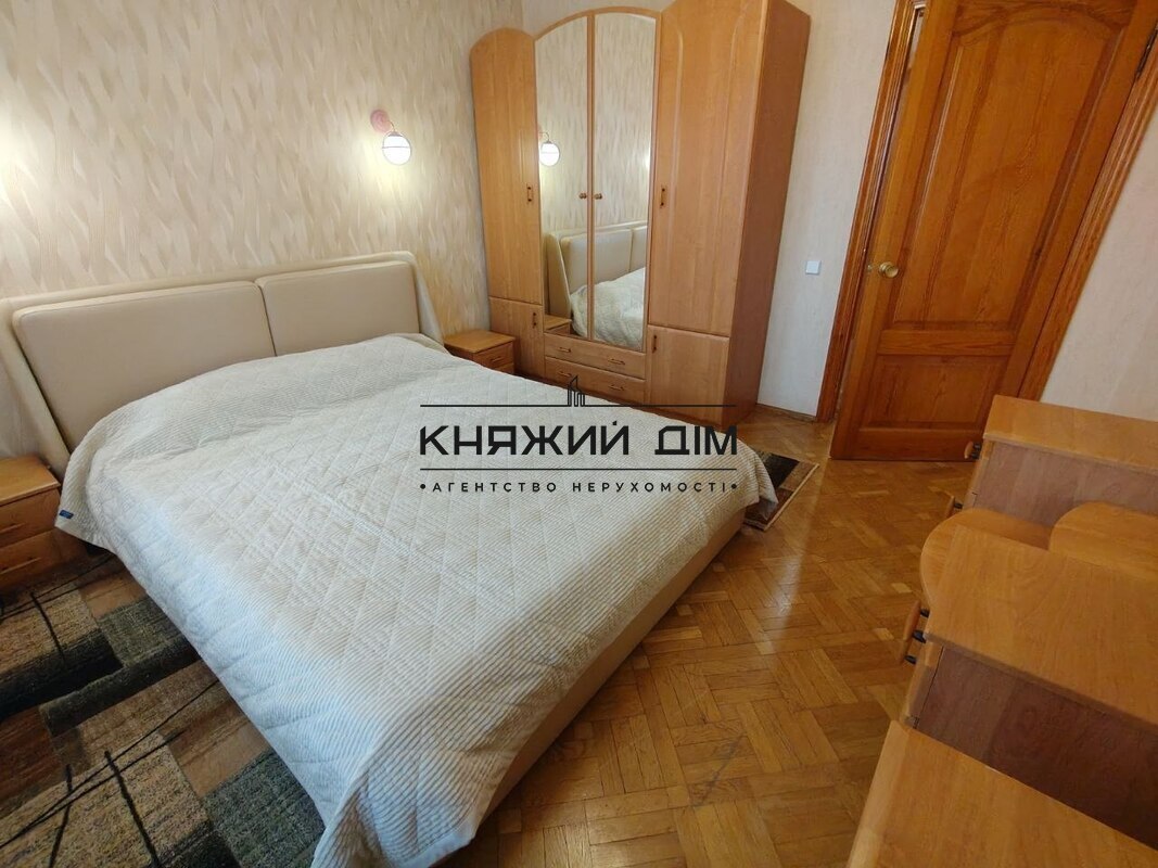 ���� ������� �8