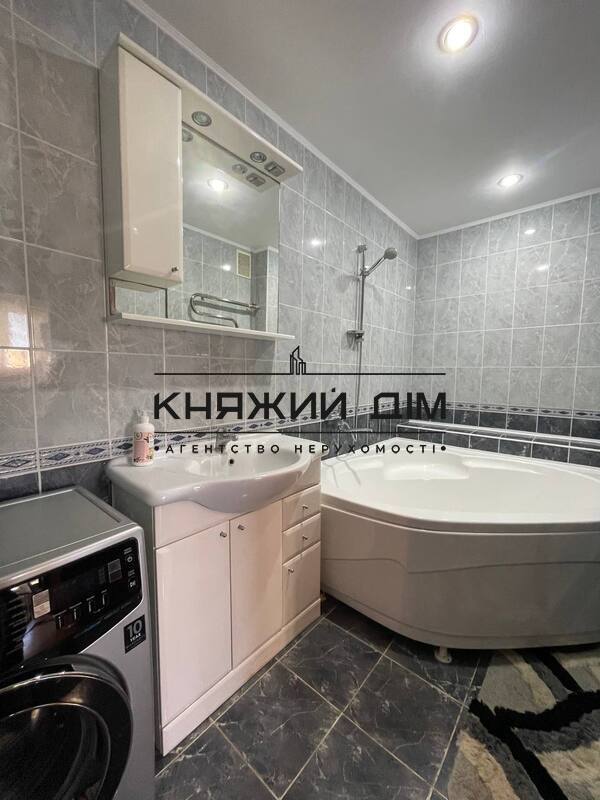 ���� ������� �16