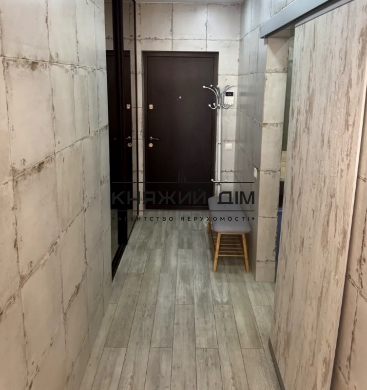 ���� ������� �16