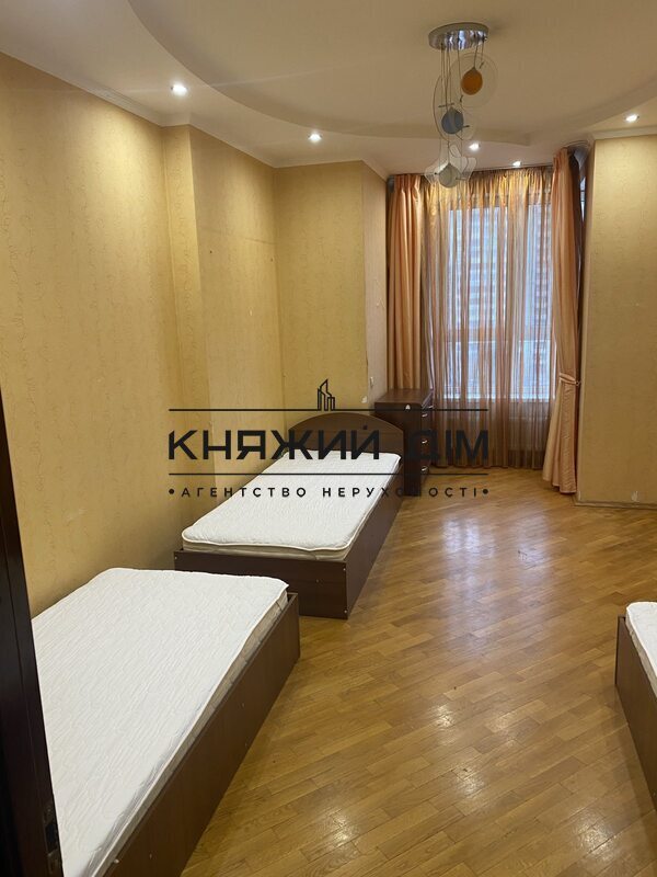 ���� ������� �4