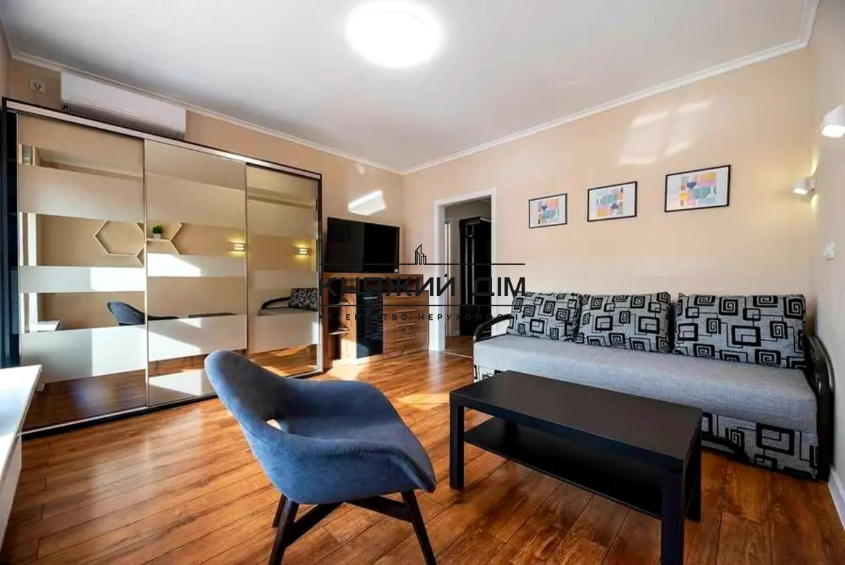 ���� ������� �0