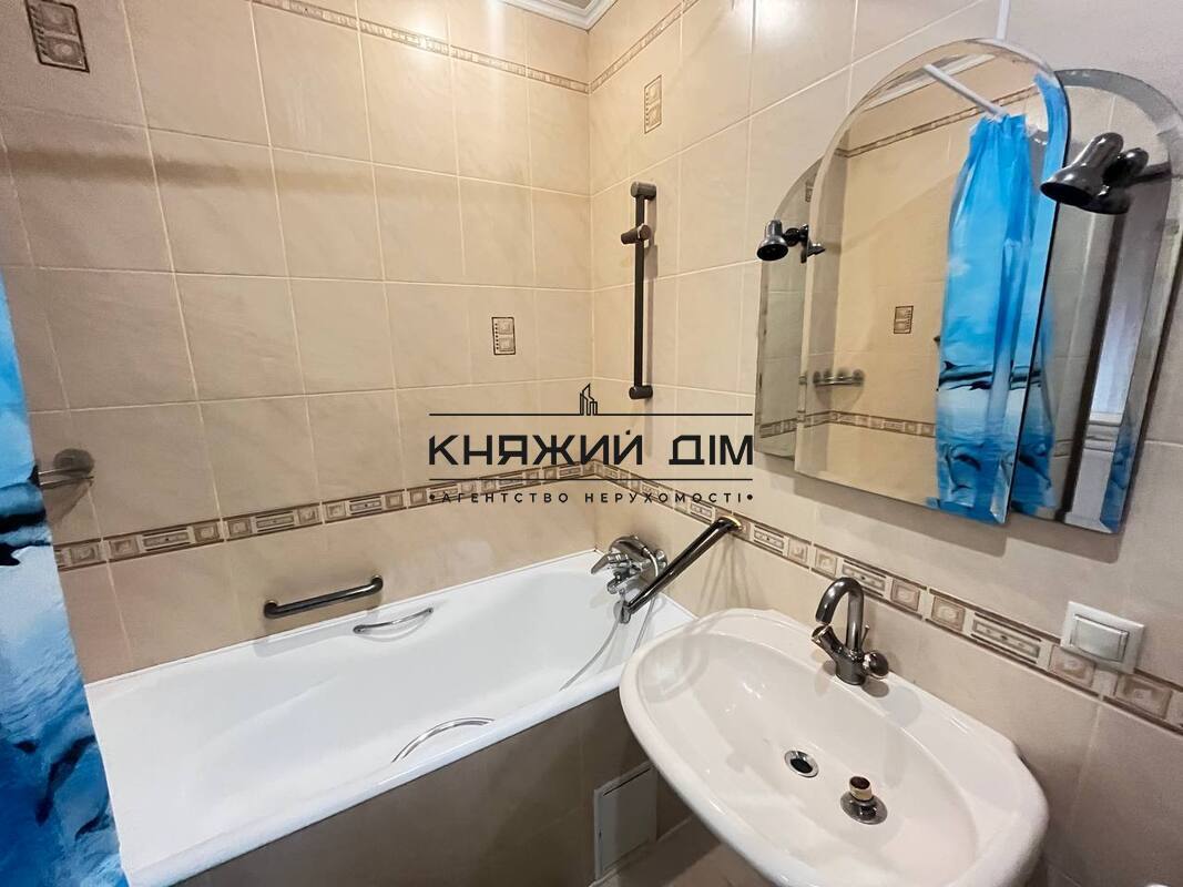 ���� ������� �16