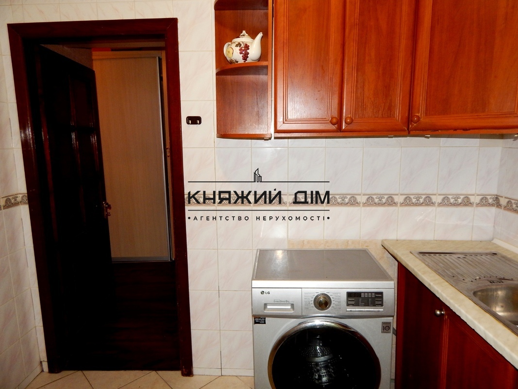 ���� ������� �8