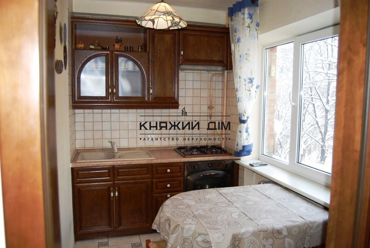 ���� ������� �8