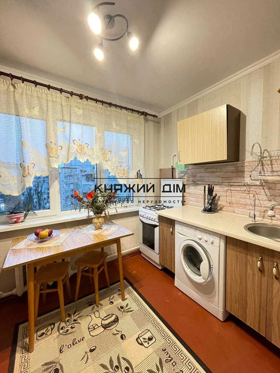 ���� ������� �1