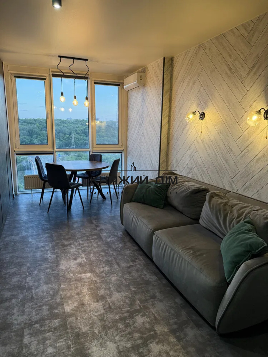 ���� ������� �0