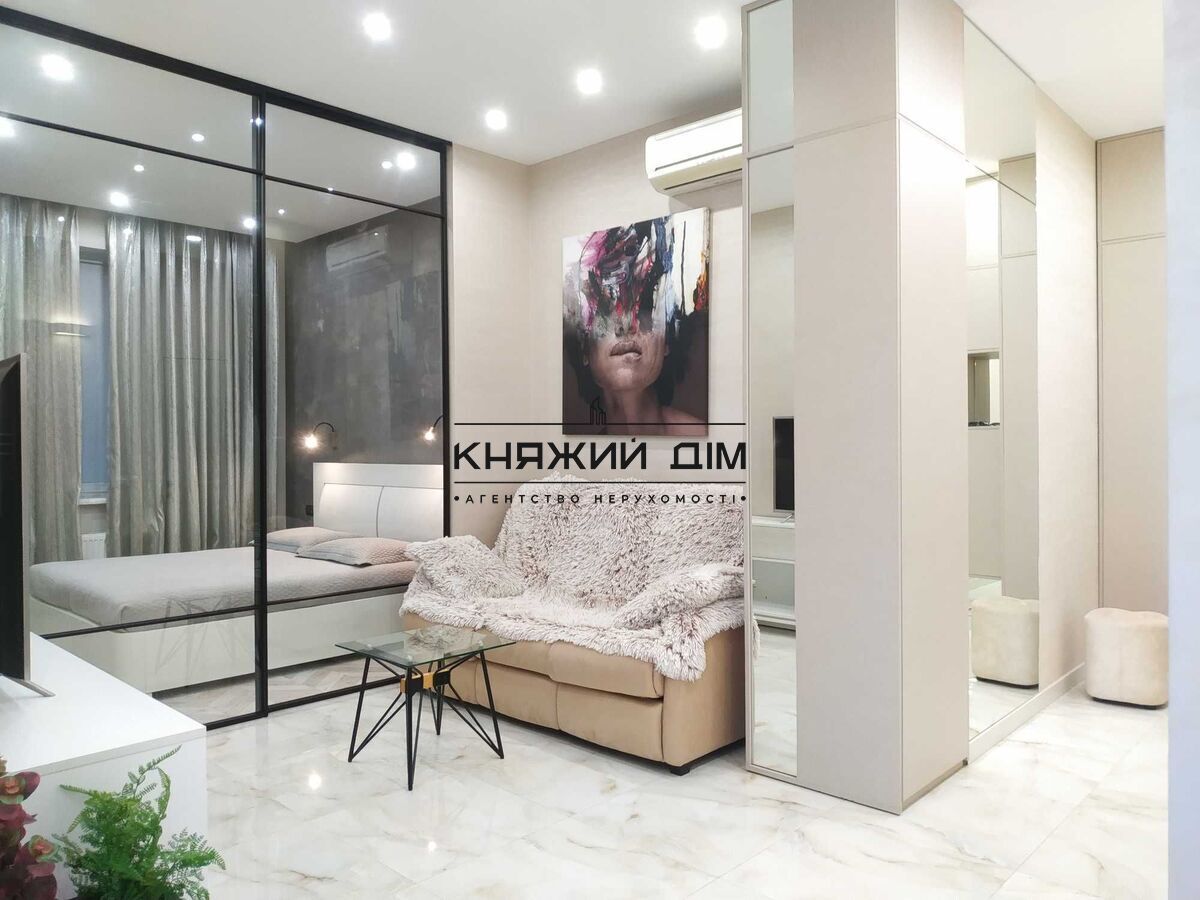 ���� ������� �0