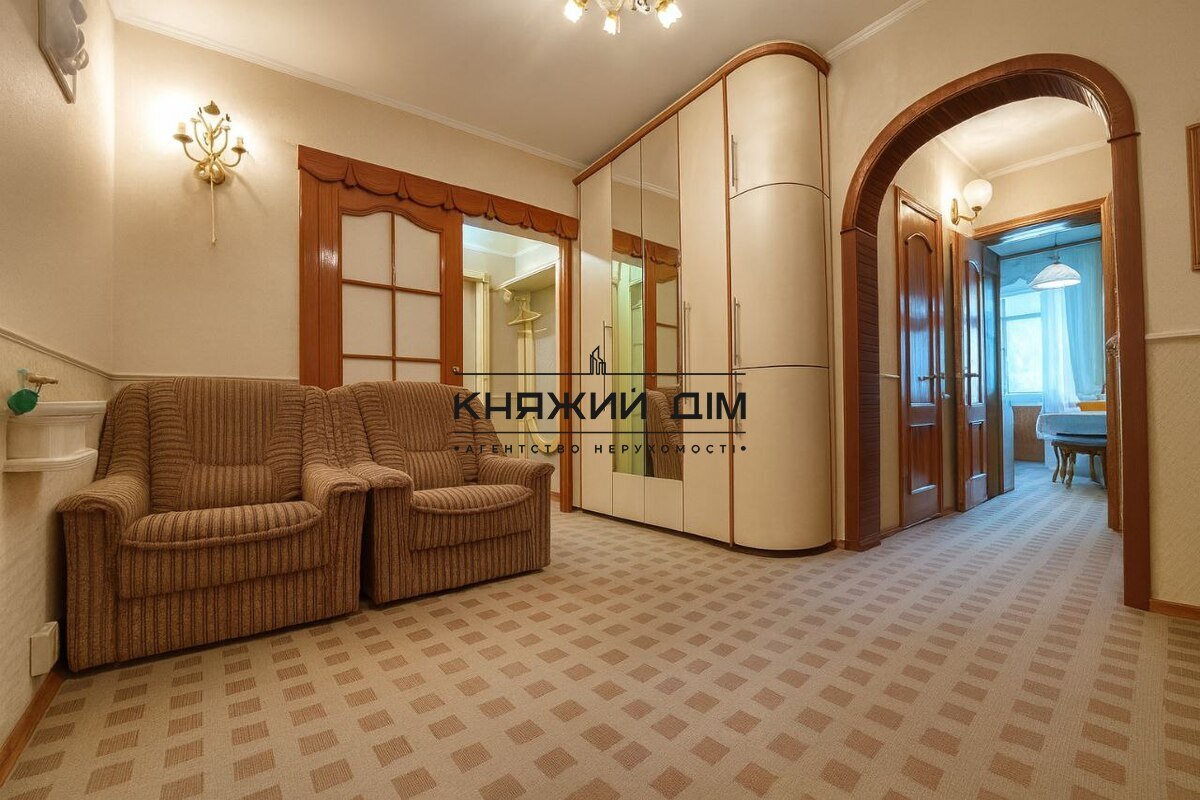 ���� ������� �8