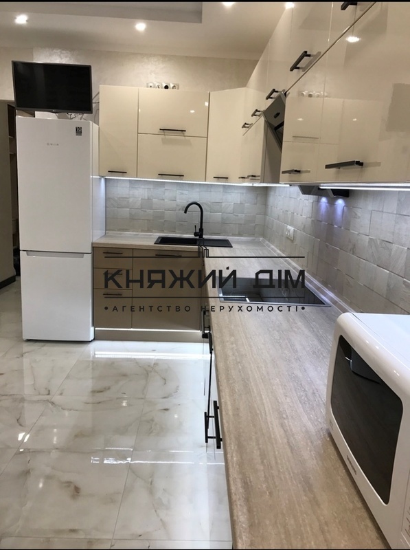 ���� ������� �0