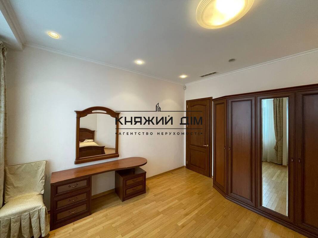 ���� ������� �16