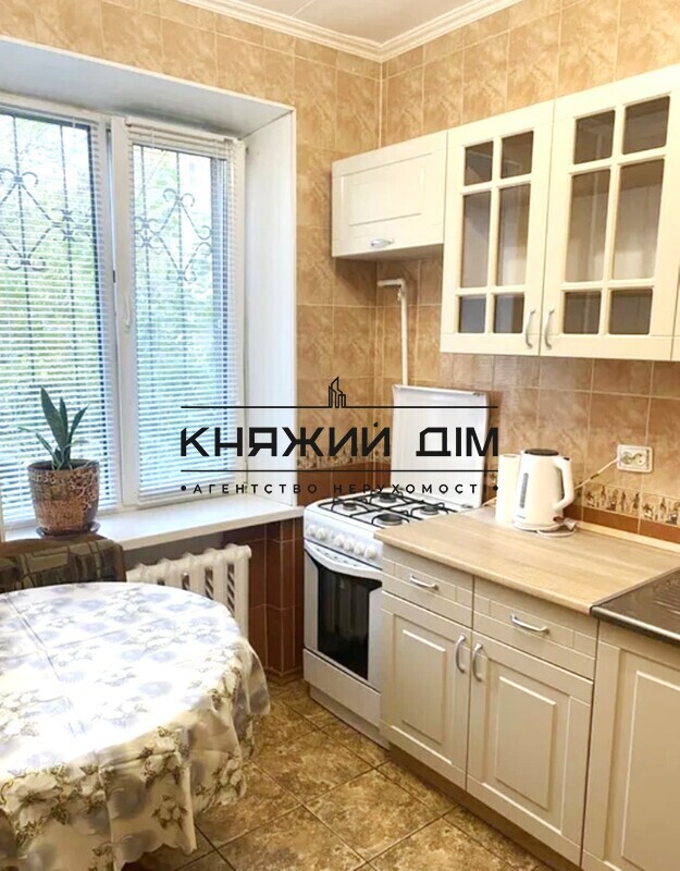 ���� ������� �0