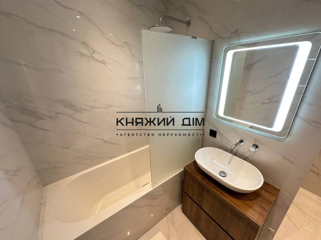 ���� ������� �16