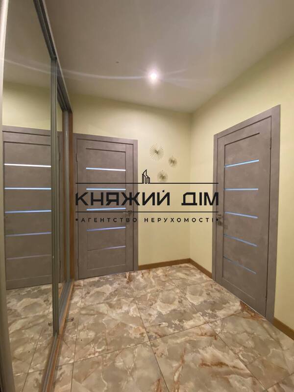 ���� ������� �8