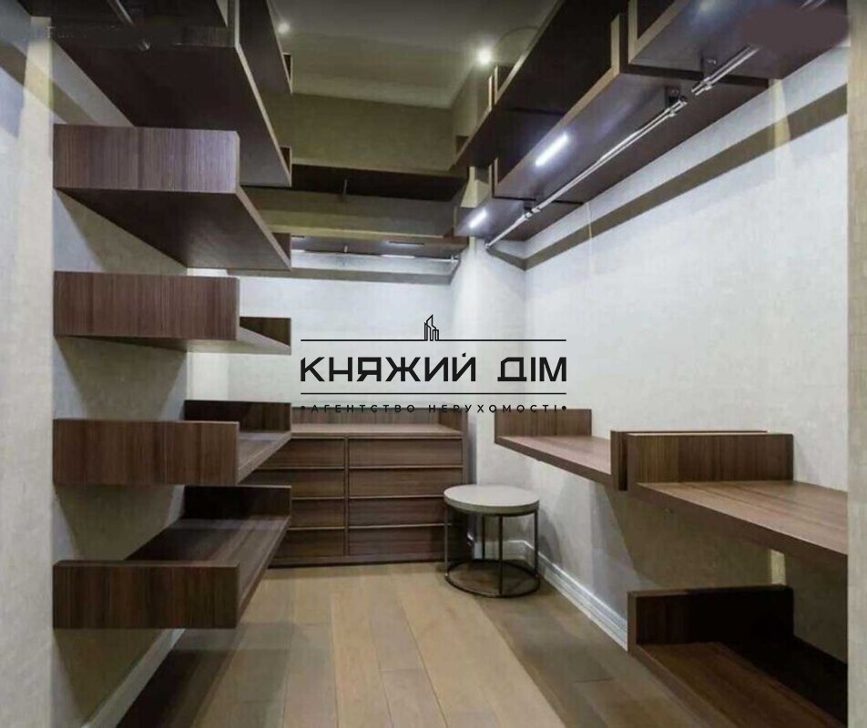 ���� ������� �16