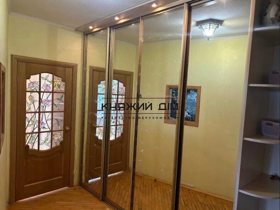 ���� ������� �8