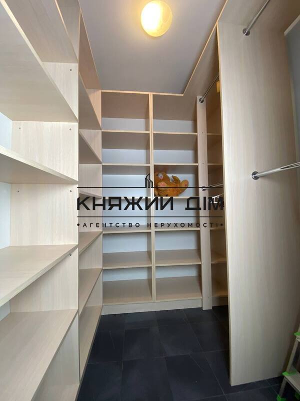 ���� ������� �16