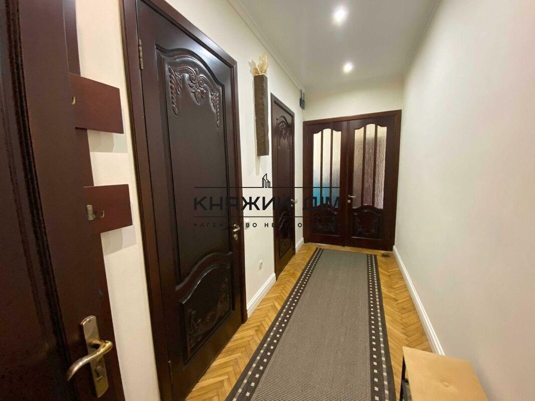 ���� ������� �8