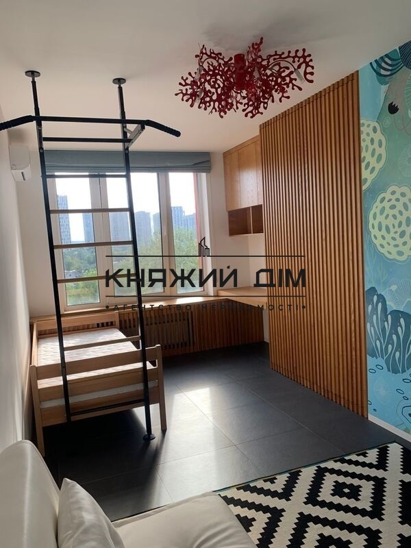 ���� ������� �4