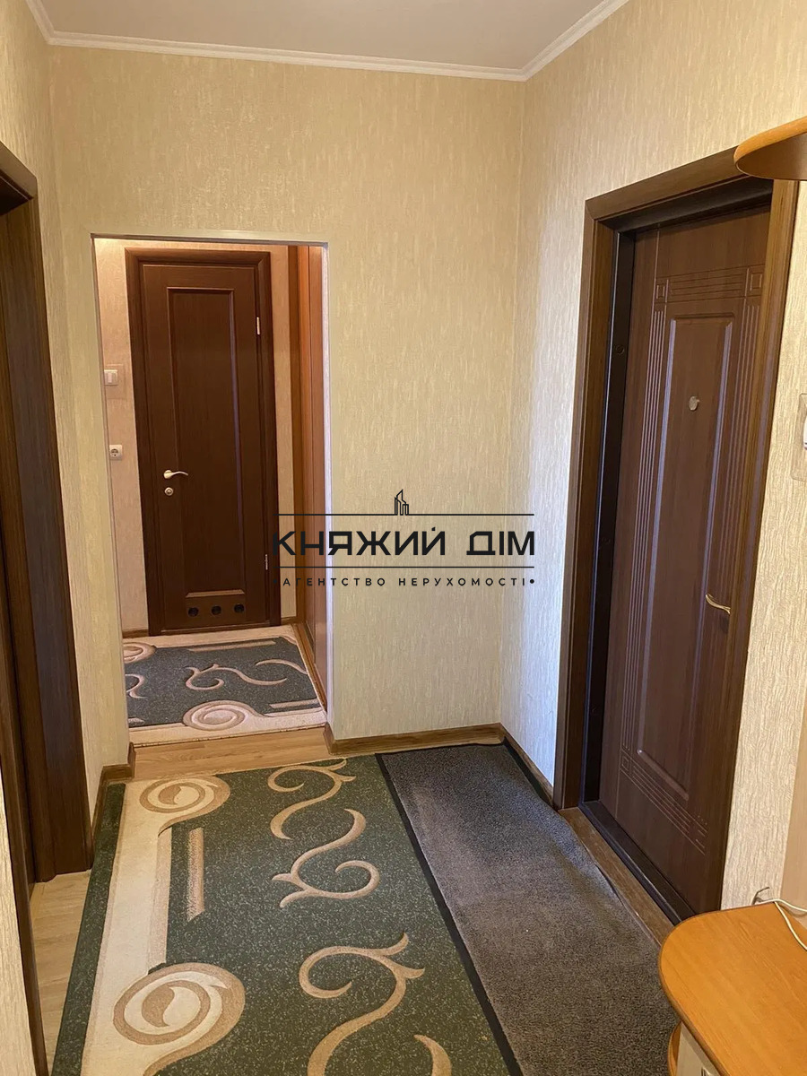 ���� ������� �8