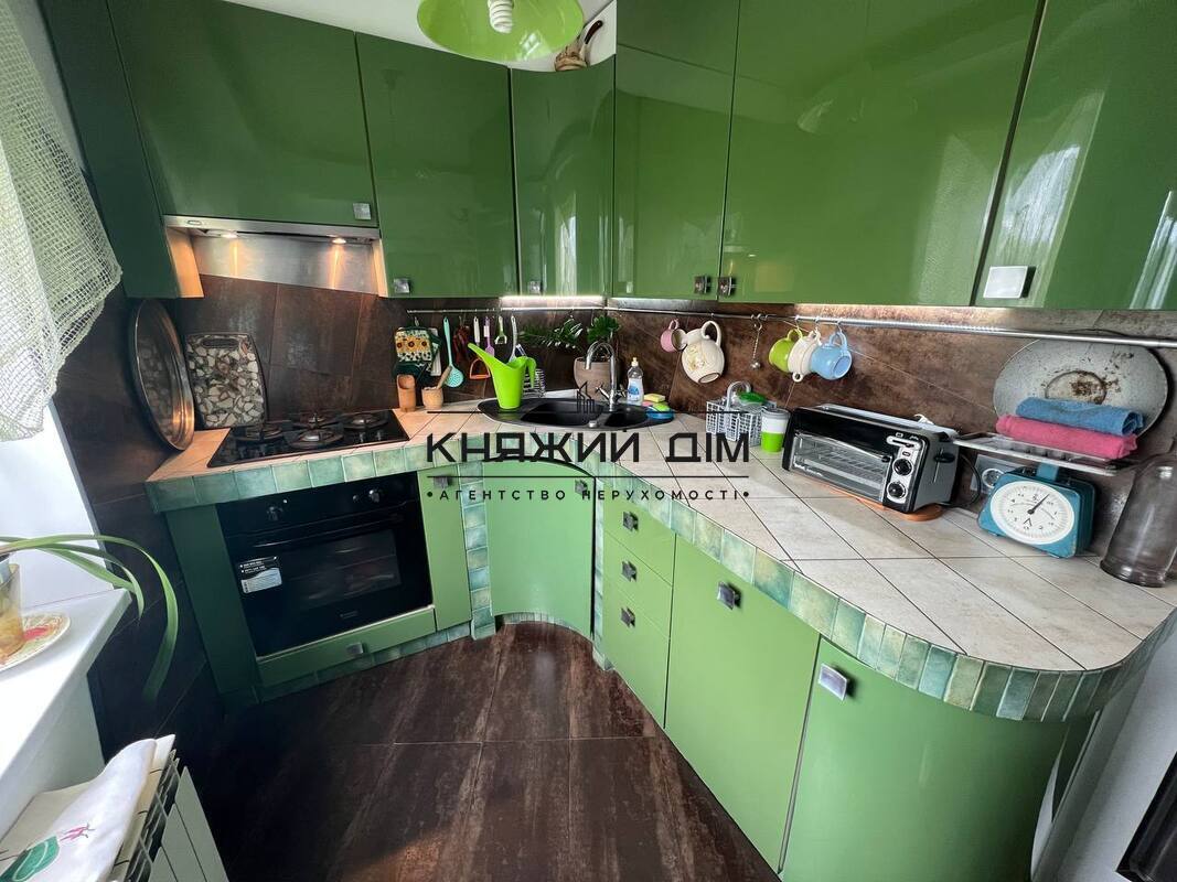 ���� ������� �16