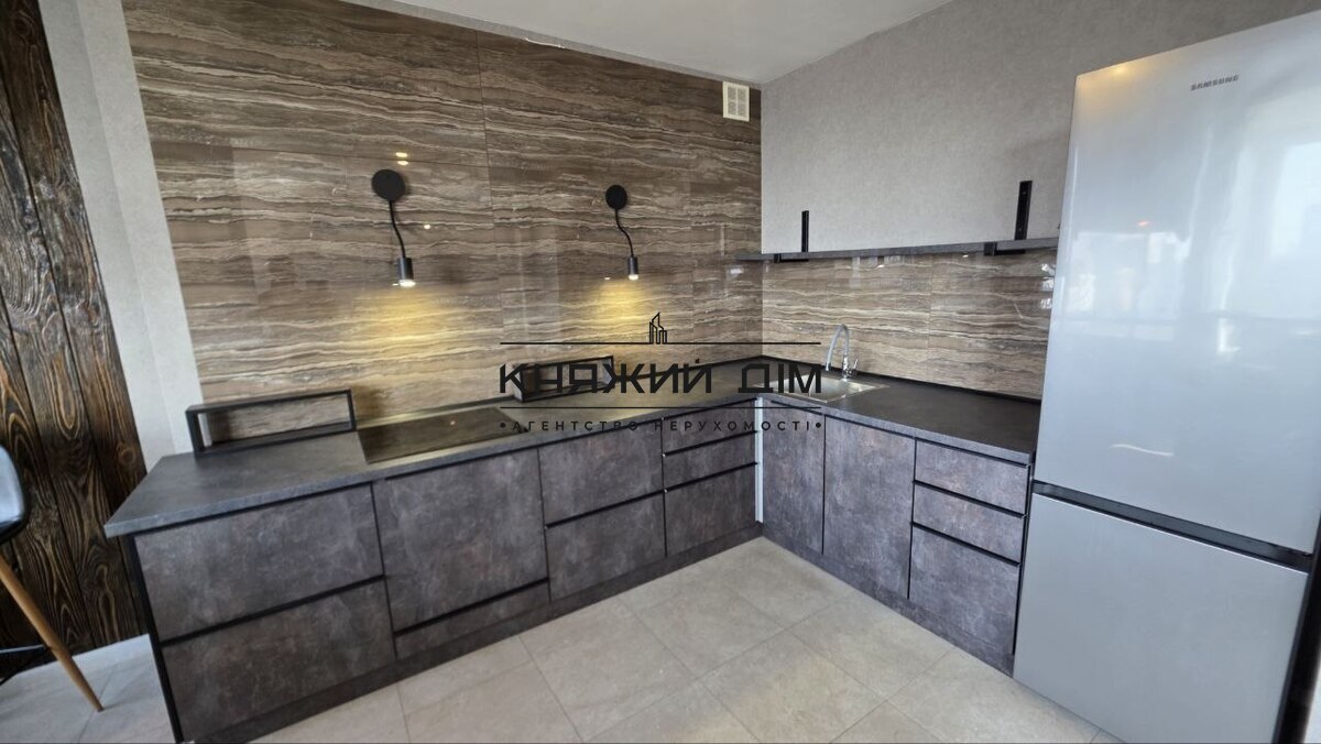 ���� ������� �16