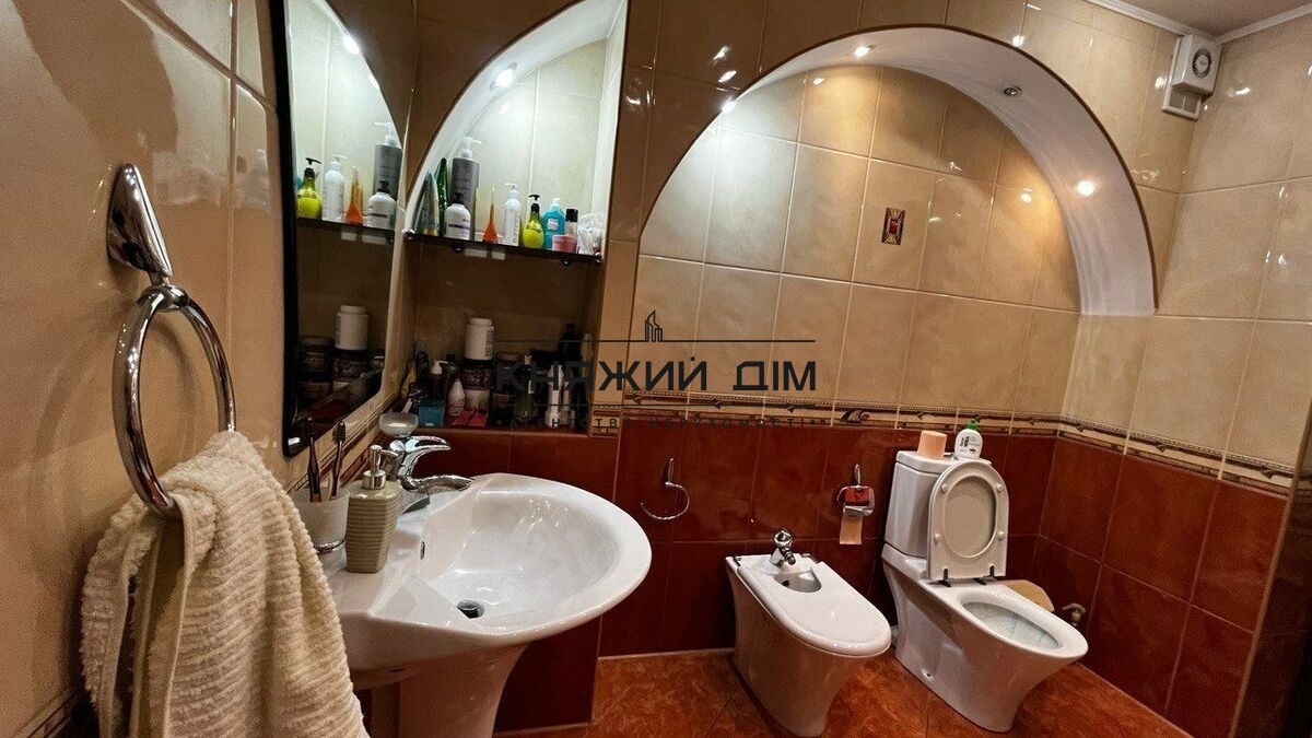 ���� ������� �16