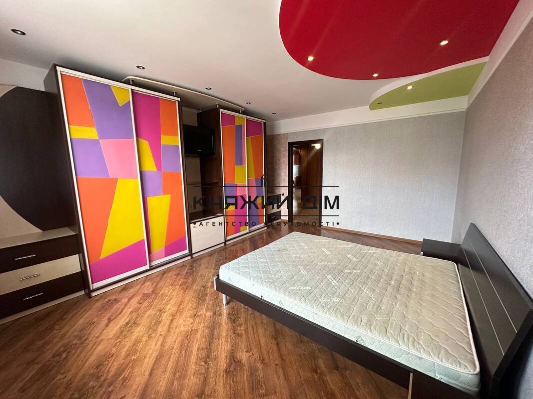 ���� ������� �18