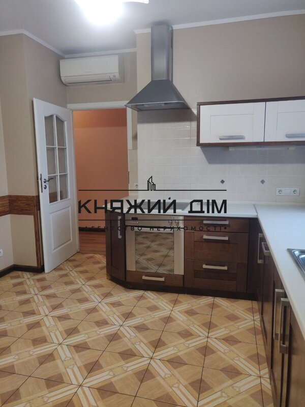 ���� ������� �8