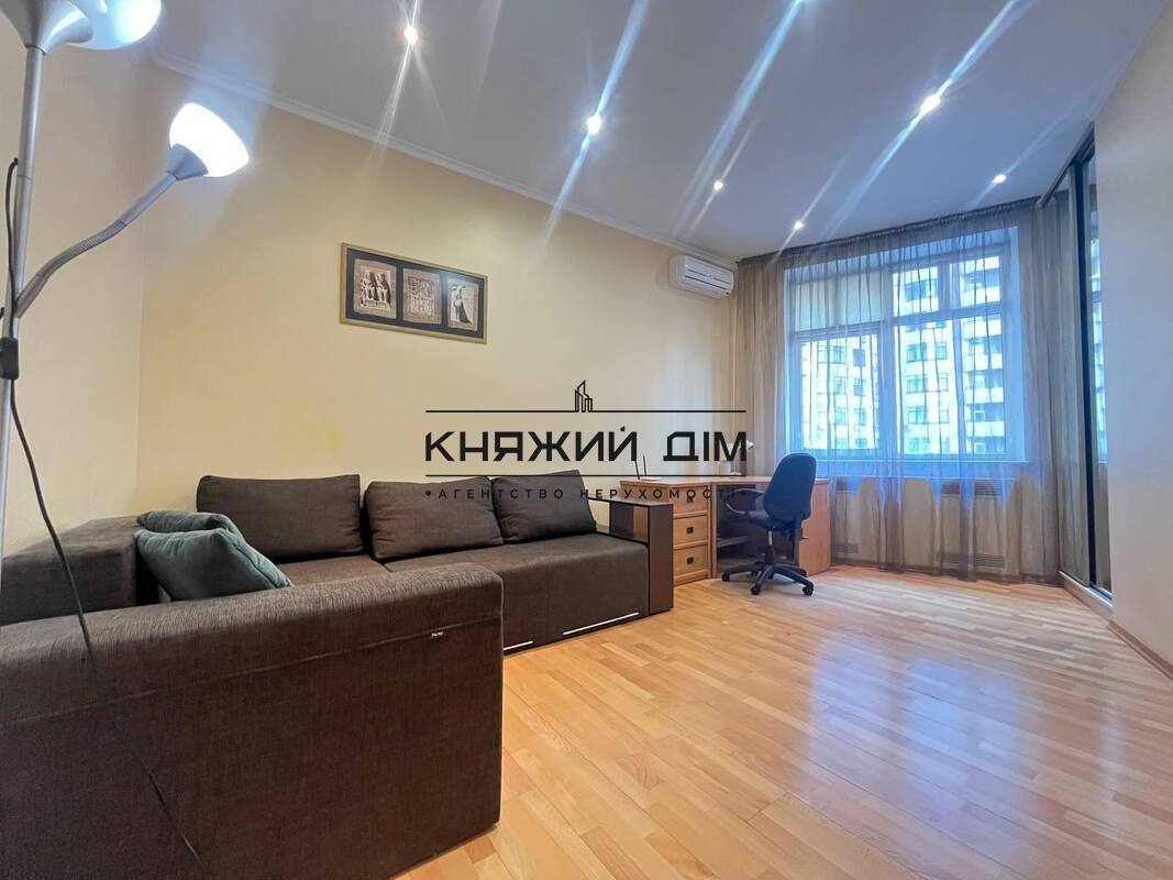 ���� ������� �8