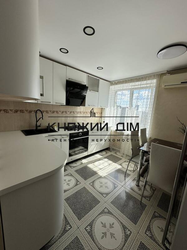 ���� ������� �8