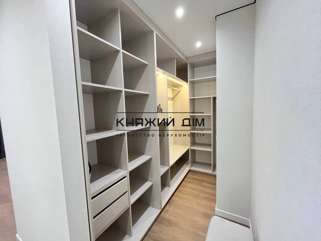 ���� ������� �18