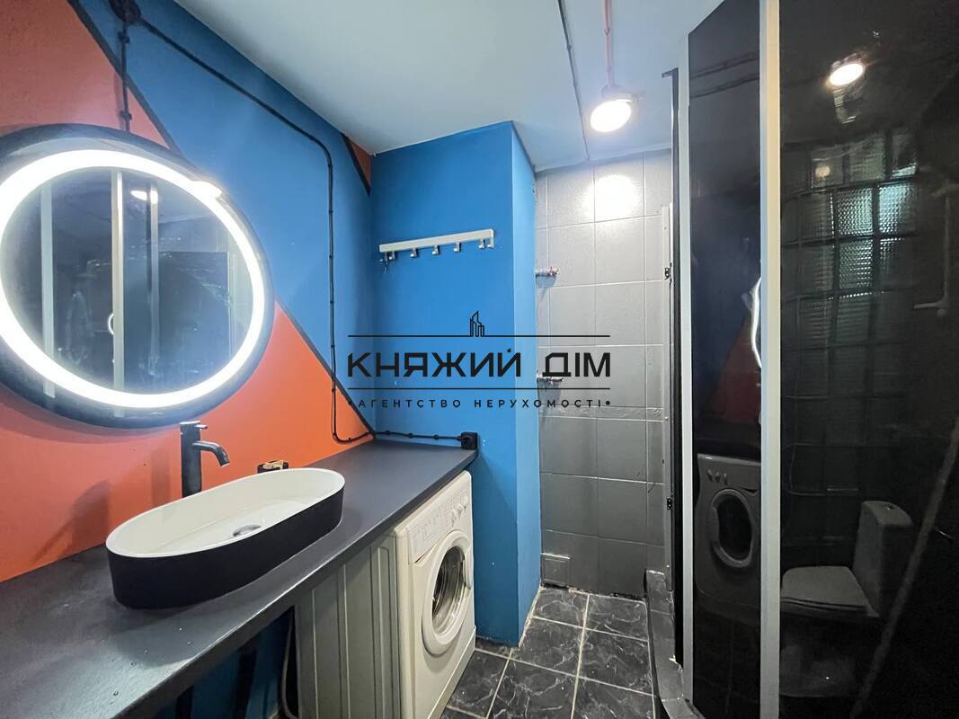 ���� ������� �18