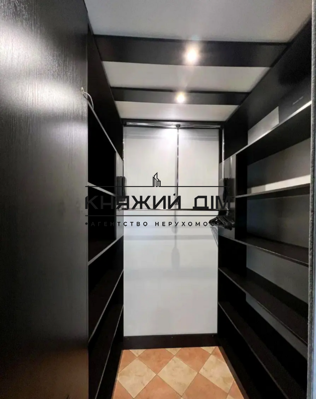 ���� ������� �16