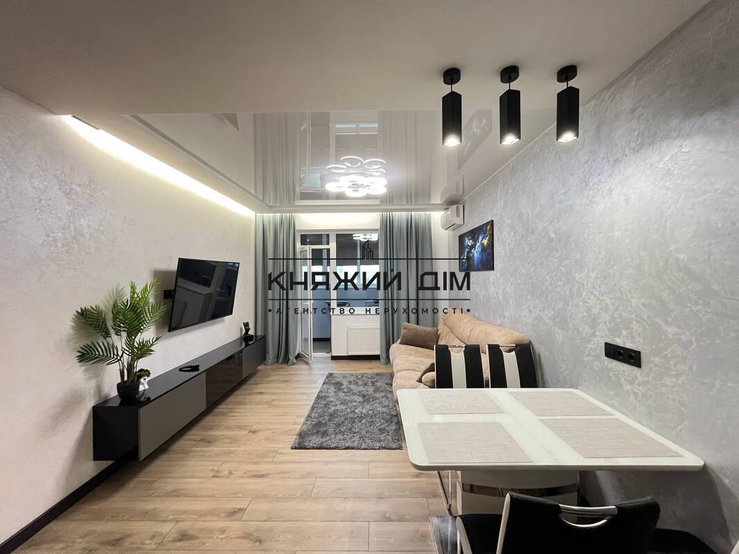 ���� ������� �8