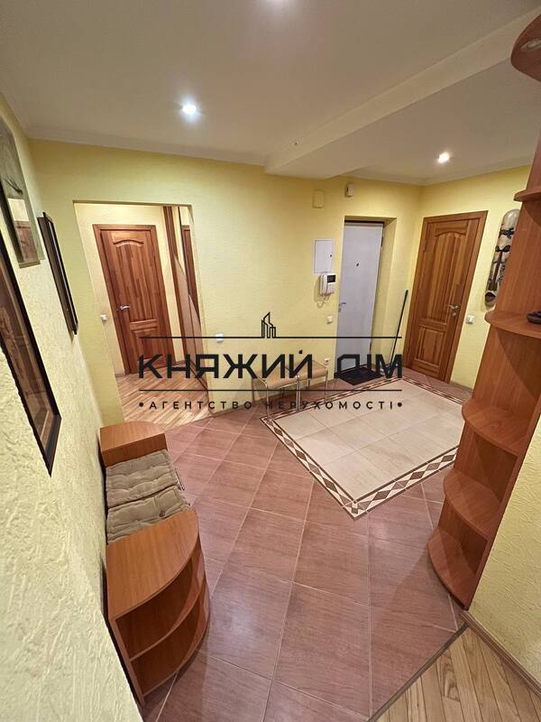 ���� ������� �16