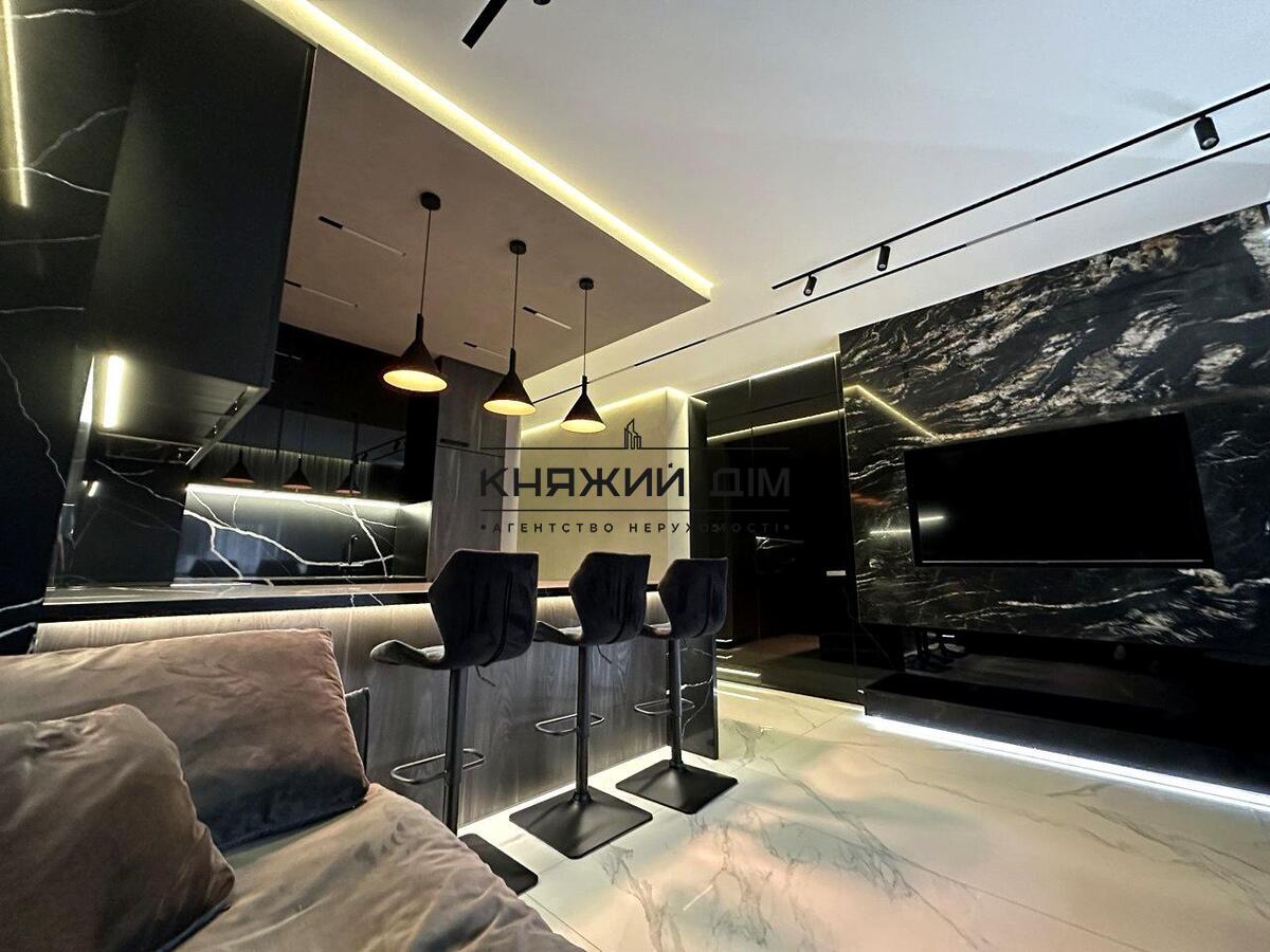 ���� ������� �0