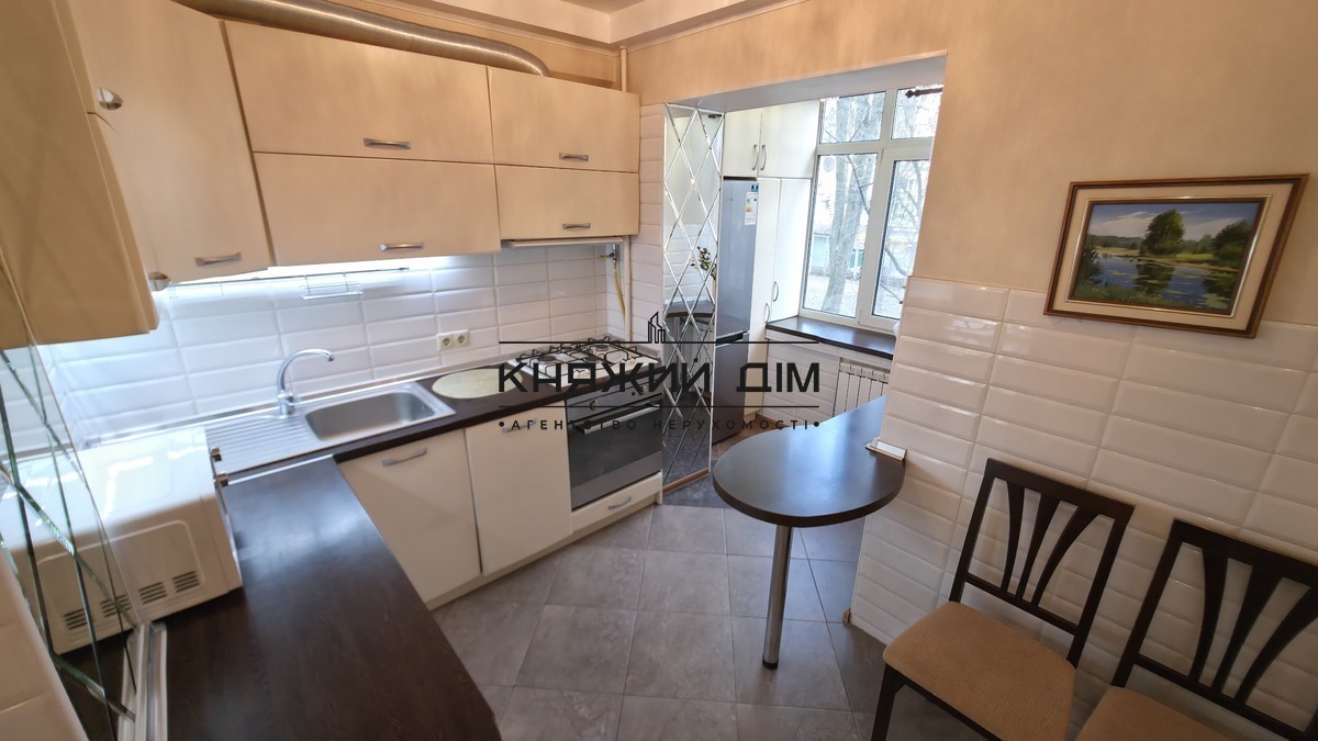 ���� ������� �17